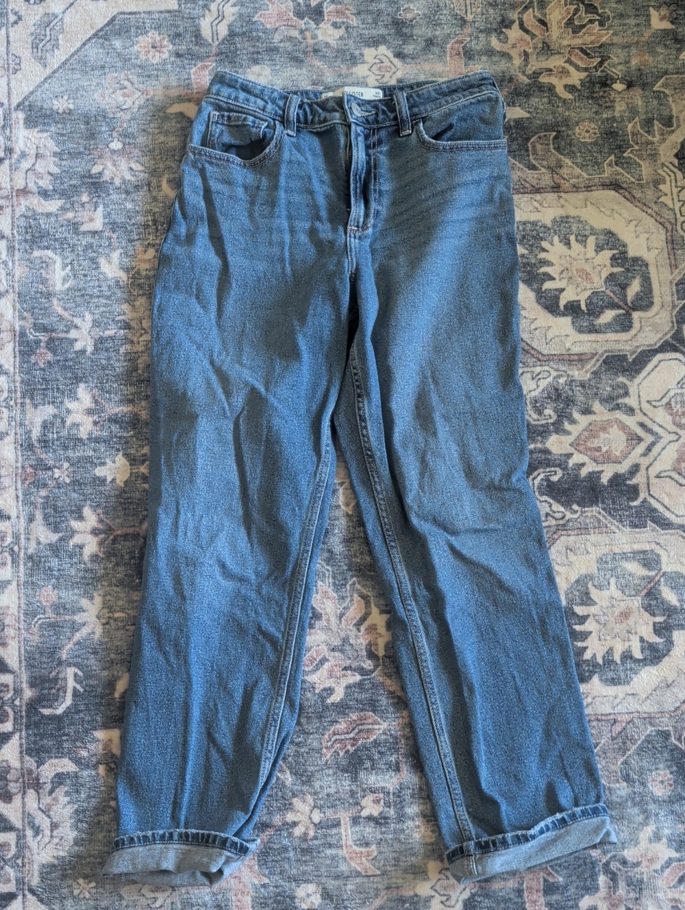 Hollister Curvy High-Rise Straight Light Blue Jeans